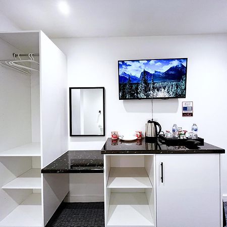 Atis The Park Inn ドーバー エクステリア 写真