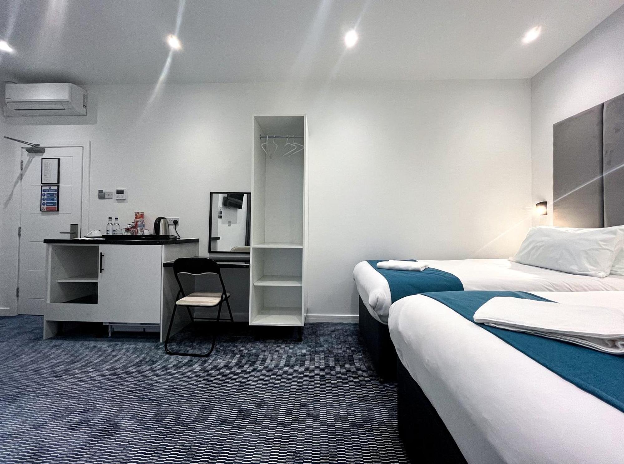 Atis The Park Inn ドーバー エクステリア 写真