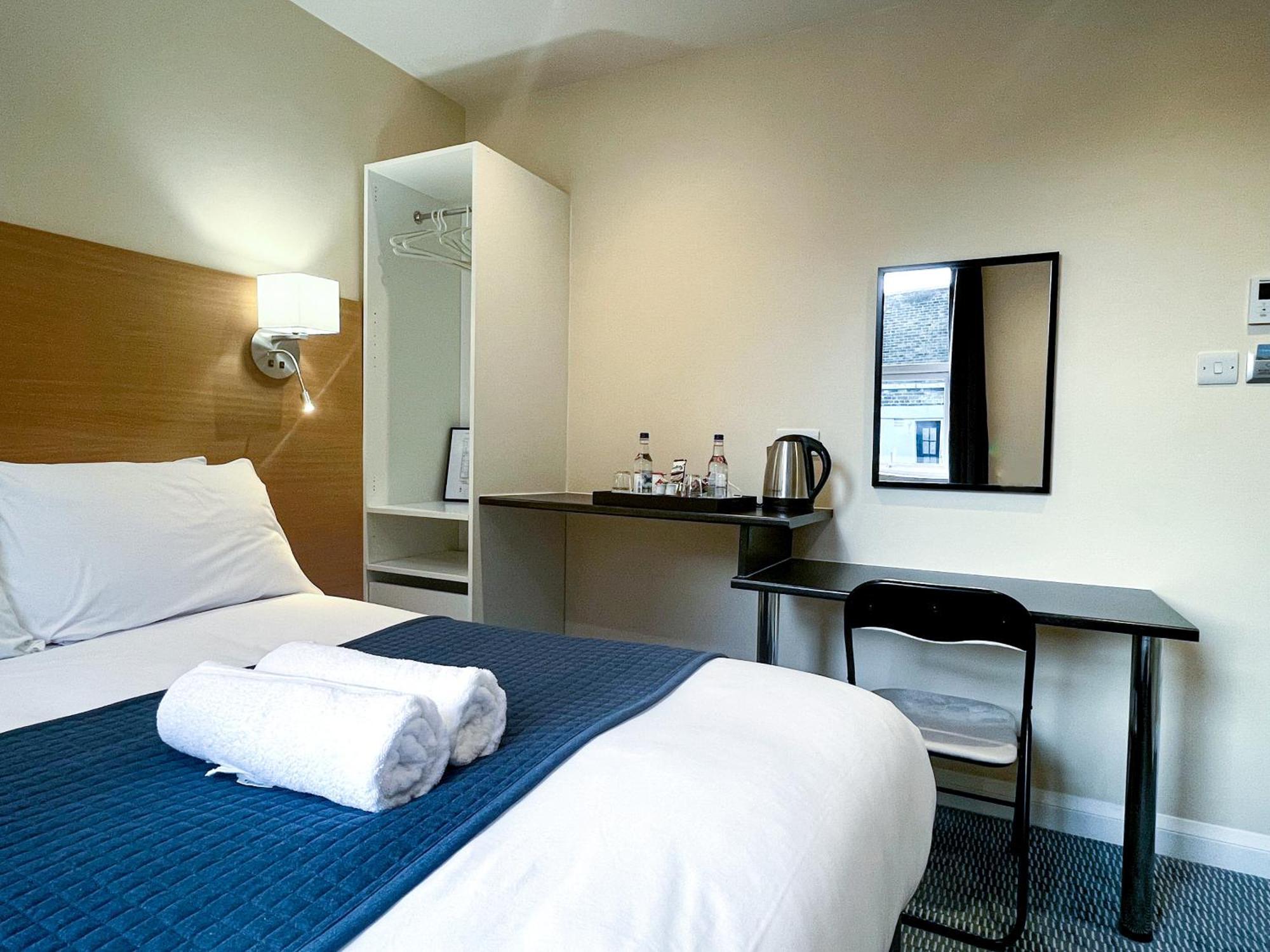Atis The Park Inn ドーバー エクステリア 写真